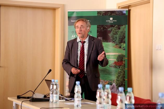 Prof. Leszek Woźniak z Politechniki Rzeszowskiej. Fot. Grzegorz Droba