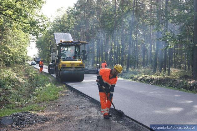 Droga powiatowa nr 1333R Czarna Sędziszowska – Bratkowice – Miłocin 