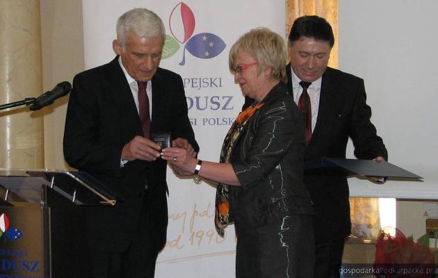 Jerzy Buzek, Teresa Kubas-Hul i Lucjan Kuźniar, fot. Adam Cyło