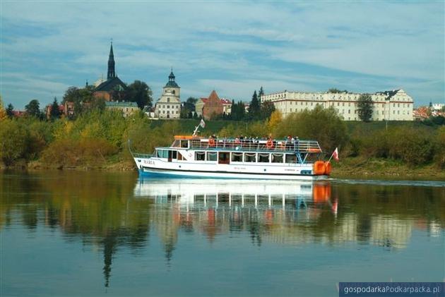 Rejs po Wiśle to jedna z atrakcji Sandomierza. Fot. sandomierz.pl