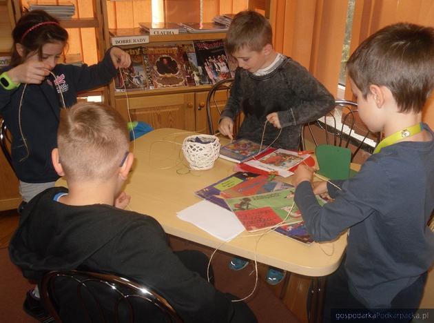 Konkurs czytelniczy Zabawy z Karolcią w bibliotece