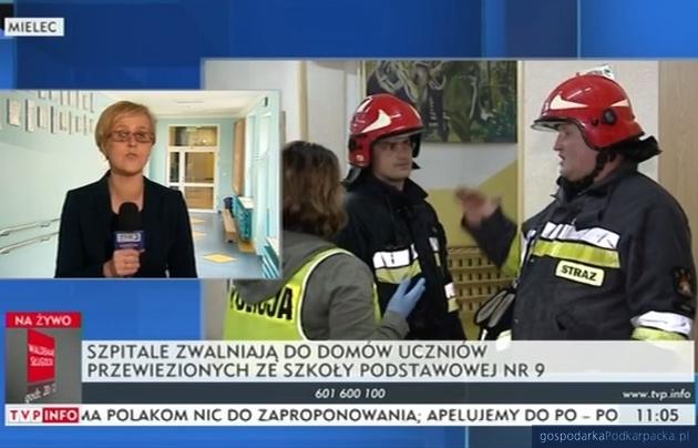 Po ewakuacji szkoły podstawowej nr 9 w Mielcu 