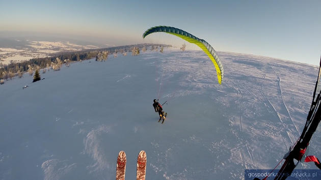 Snowgliding - nowy sport zyskuje popularność w Bieszczadach