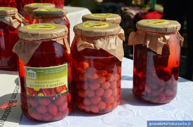 Dereń i jego przetwory z Arboretum w Bolestraszycach