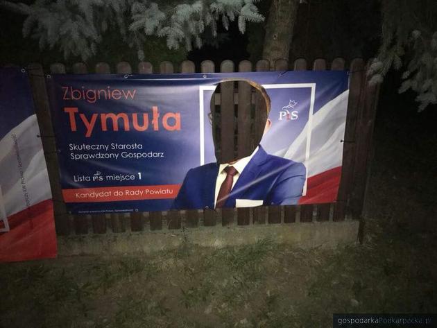 Niszczenie plakatów i banerów wyborczych