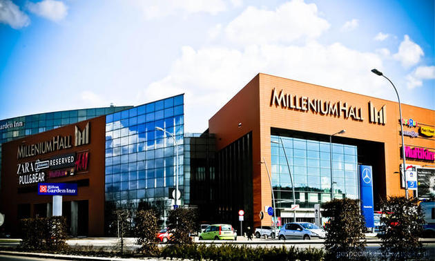 Praca w Millenium Hall