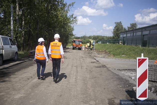 Trwa modernizacja ulic Zakładowej i Strefowej w Tarnobrzegu