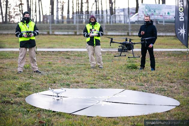 W Aeropolis powstanie rój dronów do misji antysmogowych 