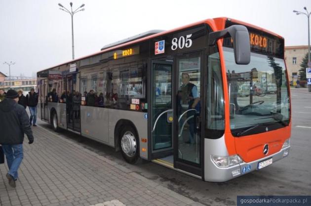 Mercedes Benz Citaro z MPK Rzeszów w nowych, srebrno-pomarańczowych barwach. Fot. Archiwum