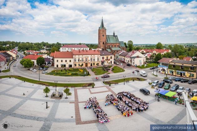 W Pilznie trochę się martwią. Pandemia mocno wpłynęła na gminną demografię