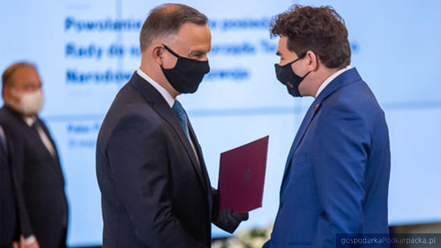 Andrzej Duda i Lucjusz Nadbereżny, prezydent Stalowej Woli. Fot. prezydent.pl