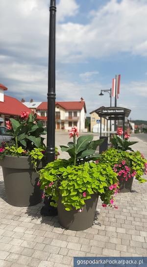 Rynek w Czudcu już po rewitalizacji - zobacz zdjęcia