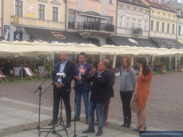 Robert Makłowicz na rzeszowskim Rynku