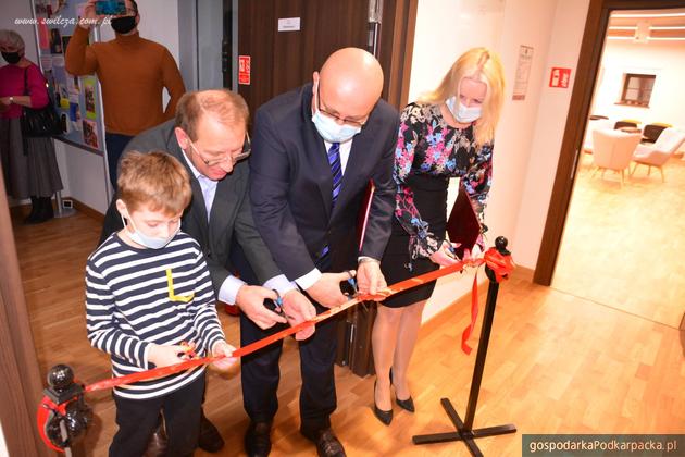 Gminna Biblioteka Publiczna w Trzcianie już w nowej siedzibie