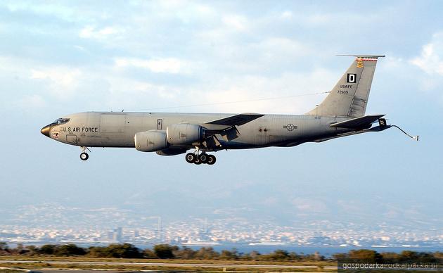 Boeing KC-135T Stratotanker. U.S. Air Force photo by Master Sgt. Mark Bucher