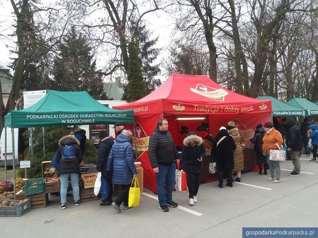 Trwa Podkarpacki Bazarek - zobacz zdjęcia