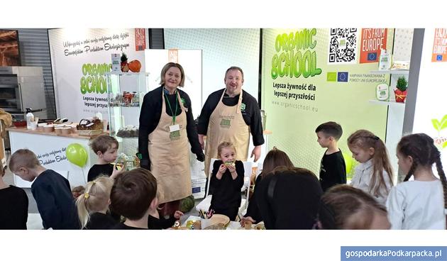 Projekt Organic School – promocja zdrowej żywności wśród nauczycieli i uczniów