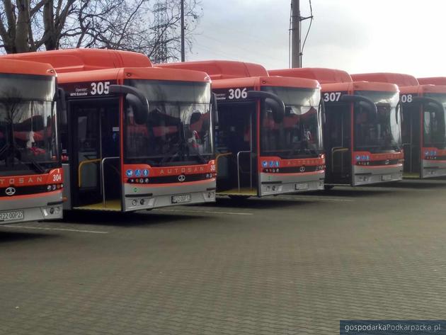 Do MPK Rzeszów dotarły już wszystkie zamówione autobusy Autosana i Solarisa