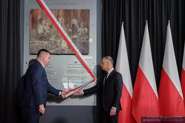 od lewej Adam Hamryszczak i Andrzej Duda. Fot. Marek Borawski/KPRP