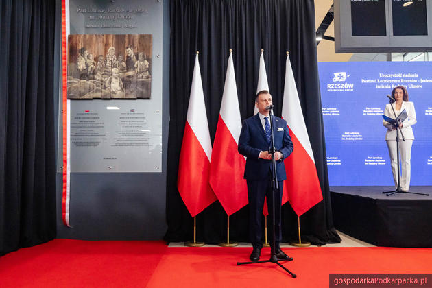 Prezes lotniska Adam Hamryszczak. Fot. Tadeusz Poźniak