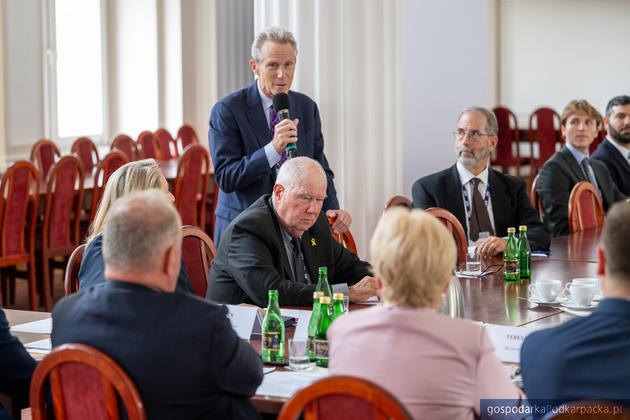 Przedstawiciele Amerykańskiego Komitetu Żydowskiego na Podkarpaciu