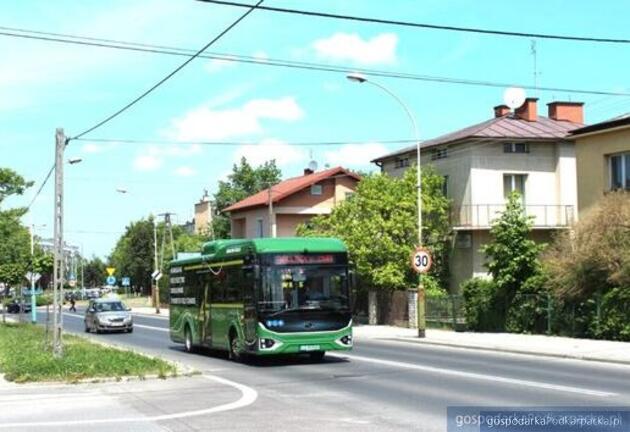 Fot. ilustracyjne (MKS - elektrobus na testach)