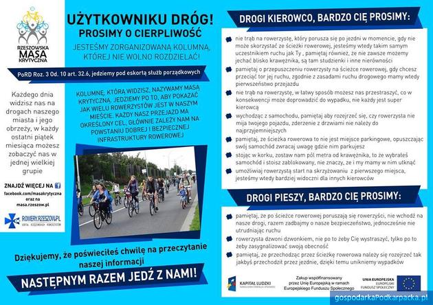 Masa Krytyczna na deptakach - przejazd rowerzystów